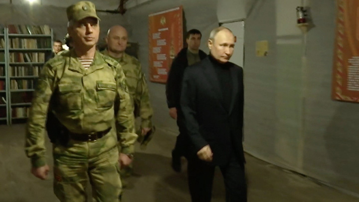 Где тут у вас контрнаступление? Путин отправился на фронт после встречи с министром обороны Китая