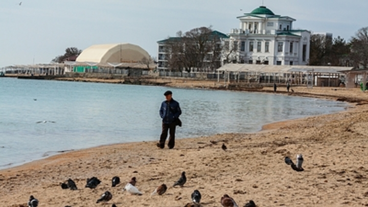 В западной части Крыма проверили морскую воду после подрыва Каховской ГЭС