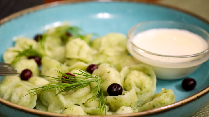 Диетолог объяснила, почему пенсионерам нельзя есть пельмени