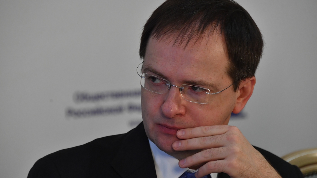 Работник она хороший: Мединский не заметил грехов обвиняемой по делу Седьмой студии Апфельбаум Работник она хороший: Мединский не заметил грехов обвиняемой по делу Седьмой студии Апфельбаум