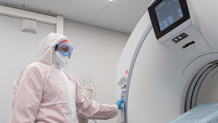 Когда делать КТ бессмысленно? Главный специалист Минздрава о способах диагностики COVID-19