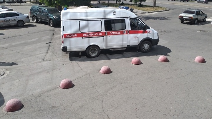 В Ростове-на-Дону на Шолохова нашли тело мужчины без признаков жизни