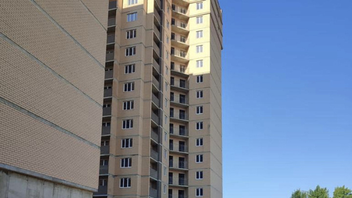 В Краснодаре к достройке проблемного ЖК Жемчужина привлекли больше рабочих