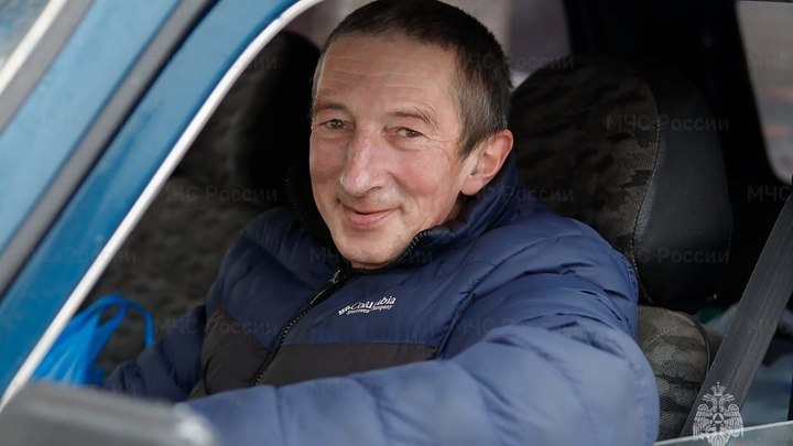 В Меленковском районе неравнодушный человек вытащил из горящего дома беспомощного старика
