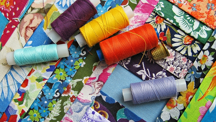 В Екатеринбурге закрываются магазины сети по продаже тканей