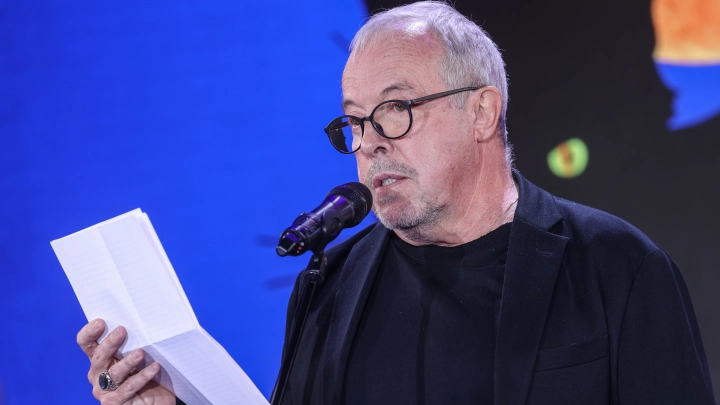 У Макаревича* нашли тайный дом в России. Публика в гневе: Отнять, продать, деньги - в детдом