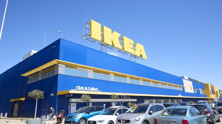 Зачем IKEA на самом деле обновила свой бренд в России?
