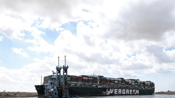 Проблемы начинают сыпаться: Из-за чего на самом деле был заблокирован Суэцкий канал - эксперт