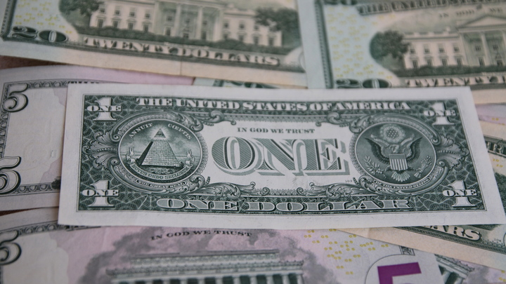 Палить деньги в бездонной бочке становится всё тяжелее: В Кремле оценили перспективы помощи Киеву