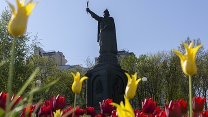 Народные приметы на 28 июля: что можно и нельзя делать в праздник Владимира, день Крещения Руси