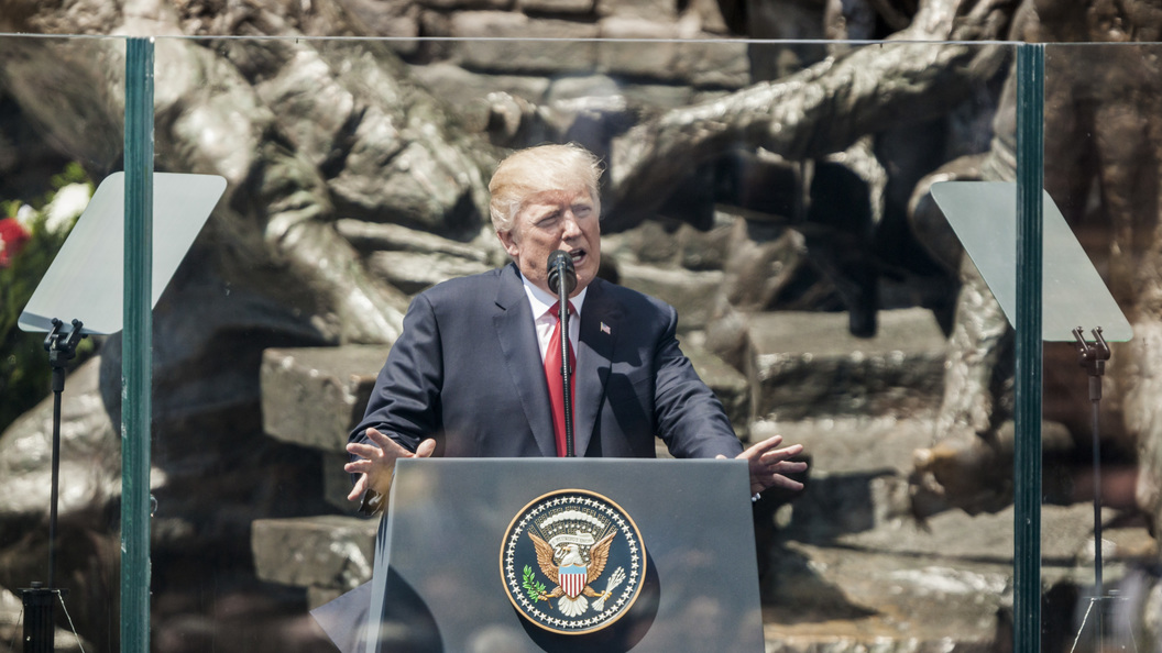 Трамп устроил в Варшаве «урок польской истории» из Википедии Трамп устроил в Варшаве «урок польской истории» из Википедии