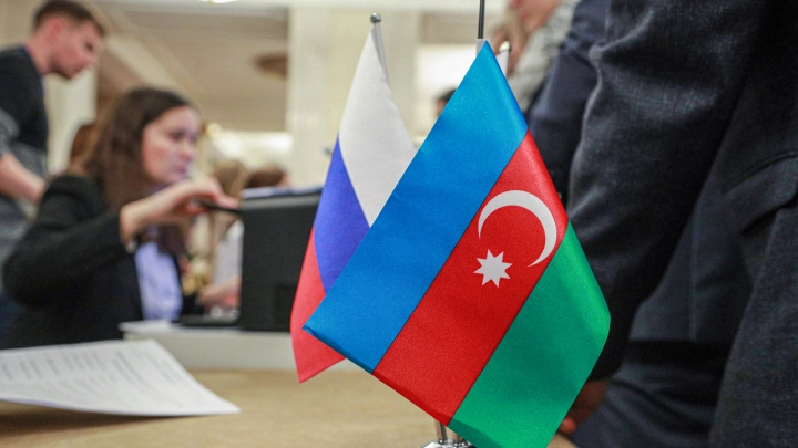 Баку пошло на обострение с Россией: Удар принял Русский дом