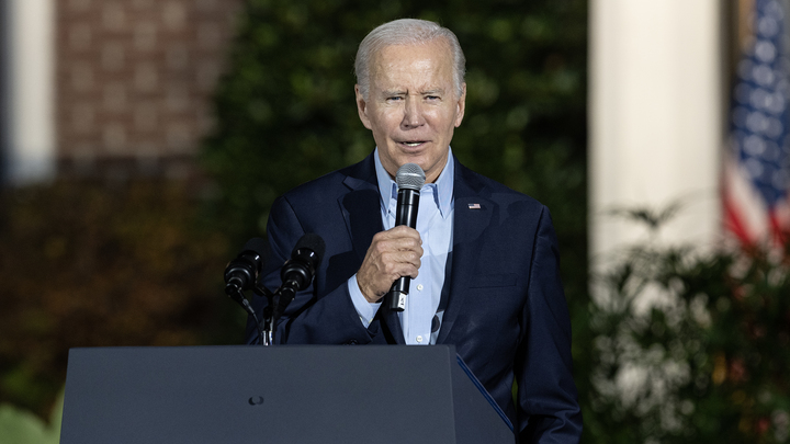 Сообщается о резком ухудшении состояния здоровья Байдена прямо во время G20. Все встречи отменены