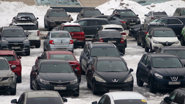 За СВО - 5 миллионов рублей: Кто наживается на спецоперации