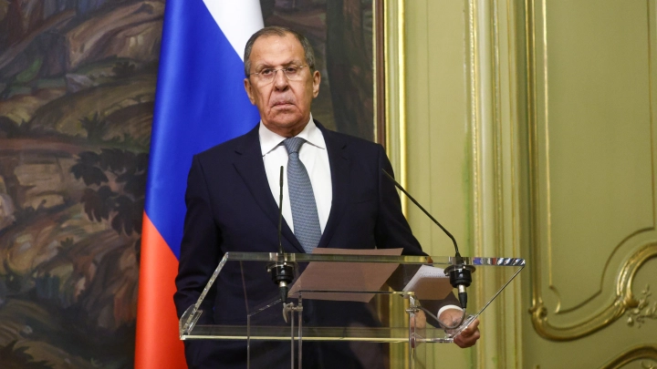 Лавров назвал Марка Рютте смешным и жалким человеком из-за слов о Гренландии