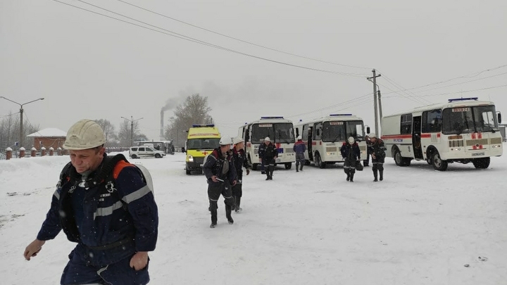 Взрыв в шахте Листвяжная в Кузбассе 25 ноября 2021: число погибших возросло до 52
