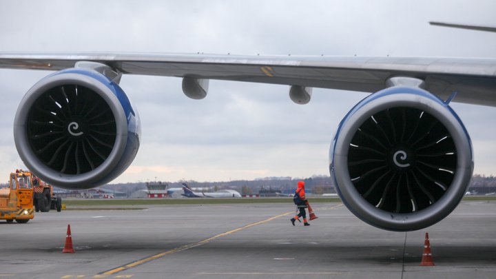 Минтранс сообщил о скором возобновлении полётов в Грузию. Все рейсы будут на русских самолётах