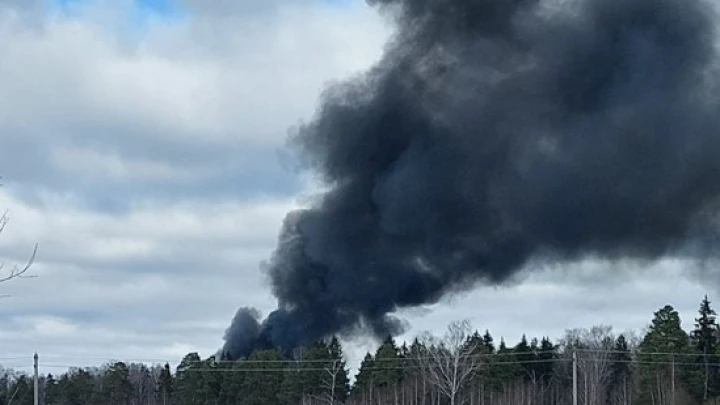 В сбитом самолёте были украинские пленные: МВД Украины впервые признало расправу над своими - получаем пакет и видим