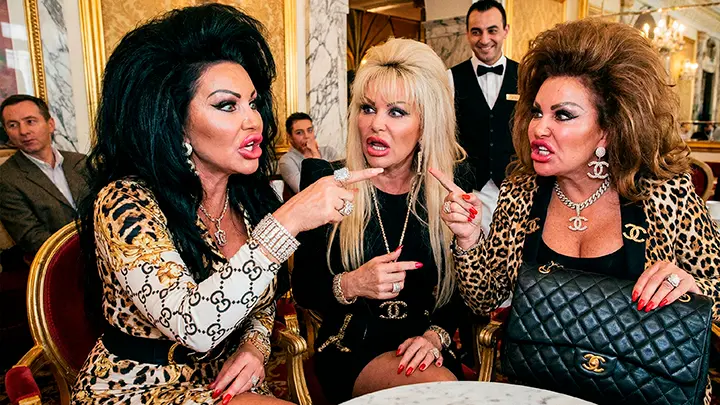 Одна подставила человека из Кремля, другая нахамила всей стране. Позорные выходки, от которых не отмыться