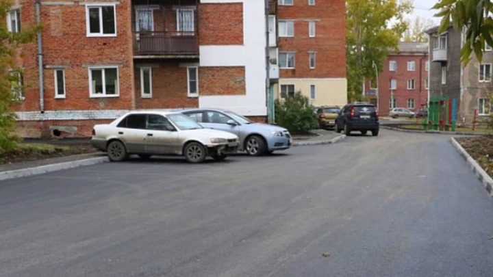87 дворов отремонтировали в Кемерове в 2021 году