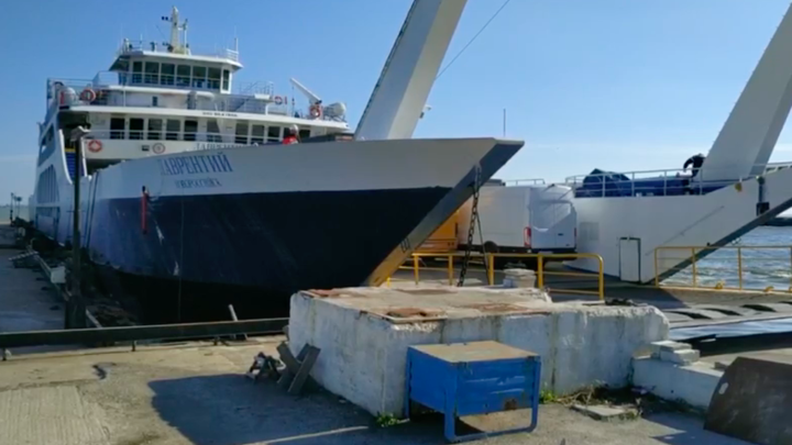 Паромное сообщение по Керченской переправе закрыто из-за тумана