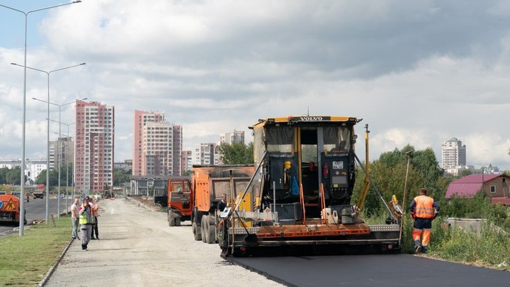 В Кемерове на Притомском достраивают дорогу-дублёра