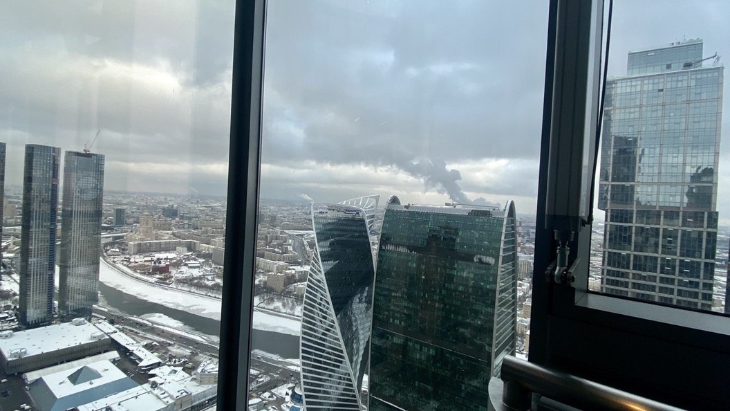 Москов сити террористы. Жить в Москва Сити. Удар по Москва Сити. Хозяин башни Москва Сити. Москва Сити искажение.