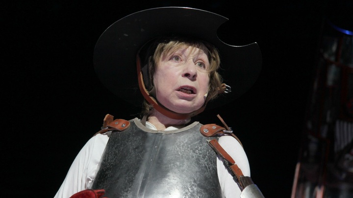 Лия Ахеджакова подтвердила, что уезжает из России в Израиль