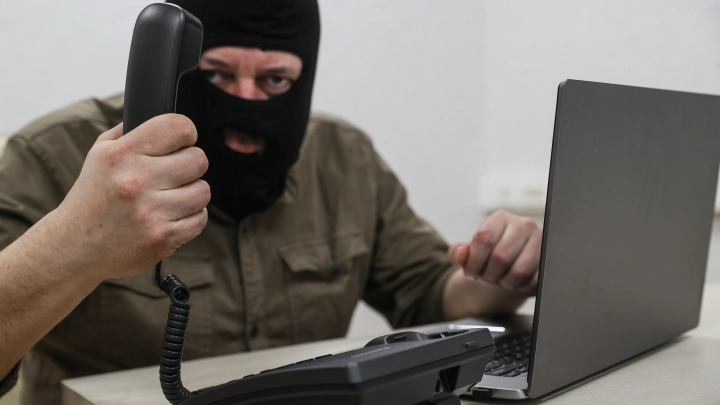 В МВД перечислили пять основных правил защиты от мошенников