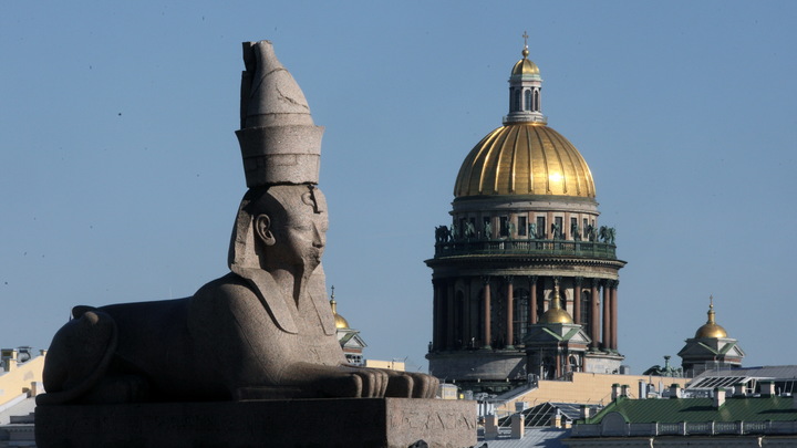 Журнал GQ признал Петербург лучшим городом России