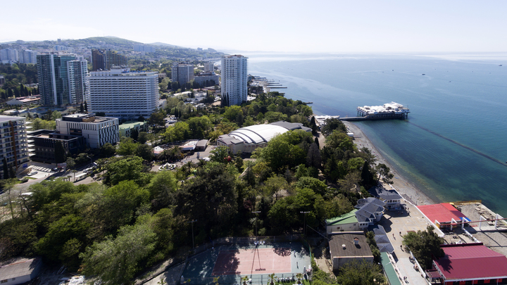 Угодья в Сочи за 10 миллиардов выставили на Авито. В мэрии объяснились