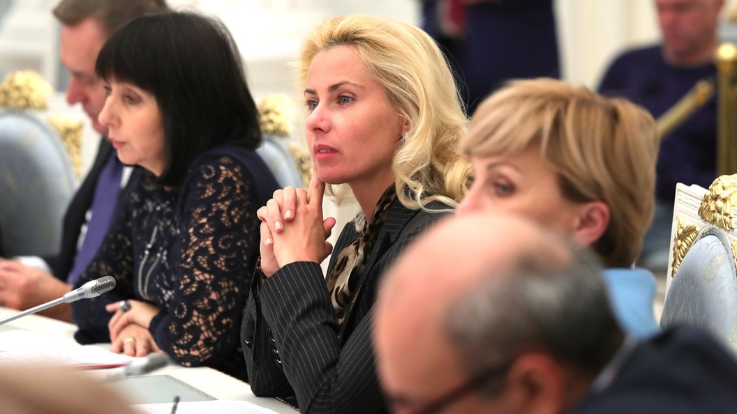Елена Мильская рассказала о новых предложениях президента в сфере семейной политики Елена Мильская рассказала о новых предложениях президента в сфере семейной политики