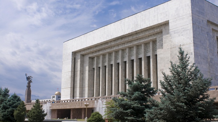 Нейтралитет как предательство. Киргизия отказалась от русских