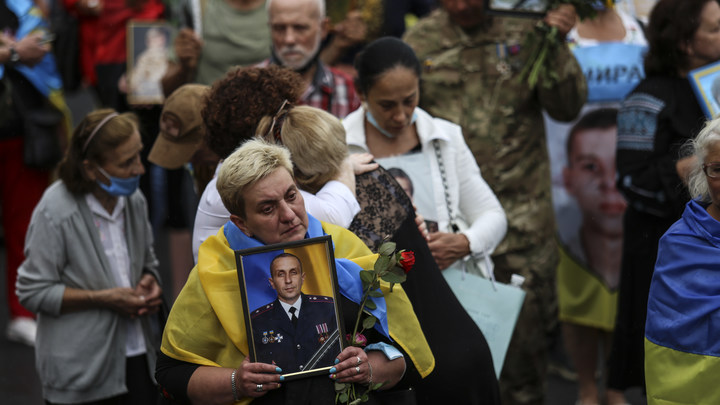 Новая категория боевиков ВСУ под Донецком. Военкор обратился к украинкам: Спросите Зеленского