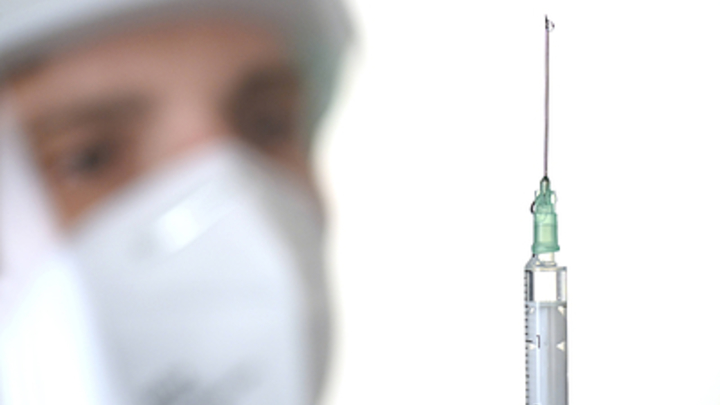 В Госдуме допустили обязательную вакцинацию. Но с единственным условием