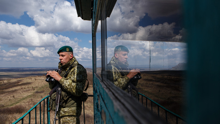 Украинские диверсанты похитили на линии соприкосновения с ЛНР сотрудника Народной милиции
