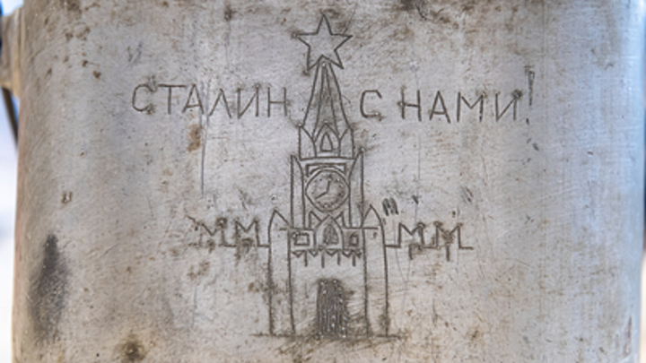 В Набережных Челнах у школы поставили памятник Иосифу Сталину