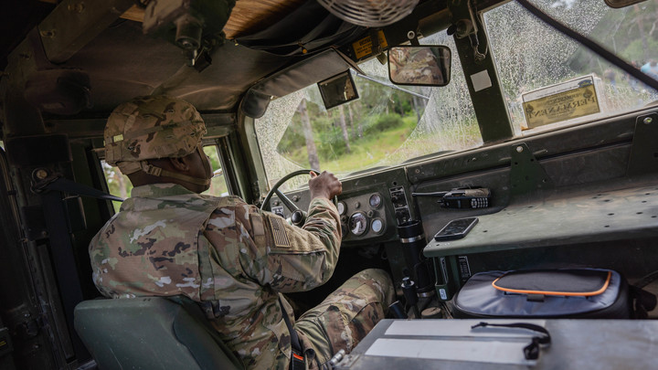 Госдеп и Белый дом отреагировали на сообщения о пленении двух американцев на Украине