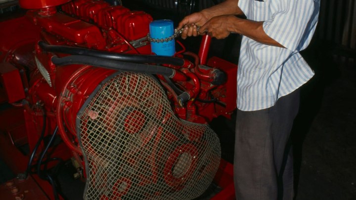 Запорожская область получила от Минстроя около 100 генераторов