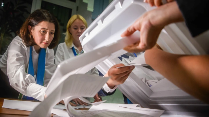 Время героев даёт результаты: Пятеро выпускников одержали победу на выборах