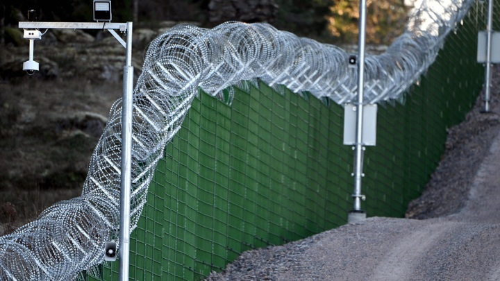 Забор, колючая проволока замерзшая торговля: Финляндия считает убытки, а Россия не спешит дружить