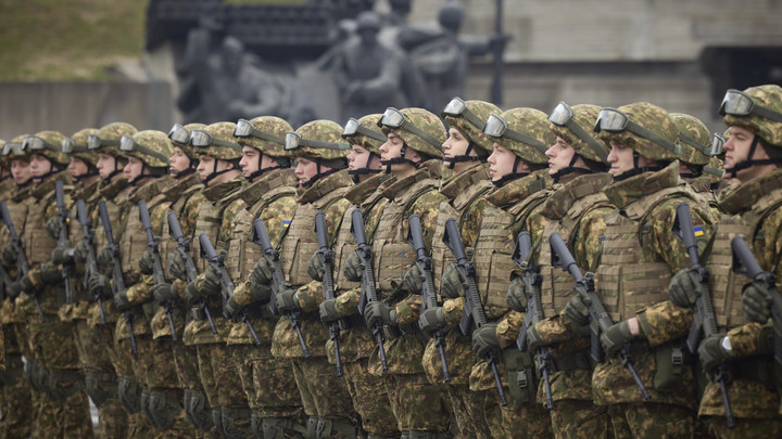 Боец откровенно о ситуации на фронте сейчас: У ВСУ перевес на отдельных участках