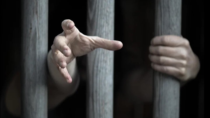 Мигранты избивали малышей и держали в заложниках: В Уфе задержаны граждане Таджикистана