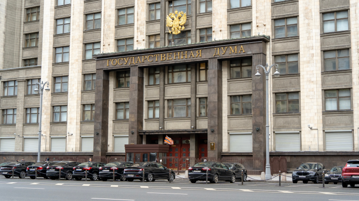 Володин: в Госдуме настаивают на применении более мощного оружия возмездия