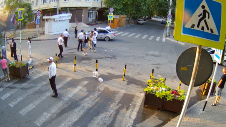 Сицилийские разборки: туристы устроили массовую драку возле одного из кафе Анапы