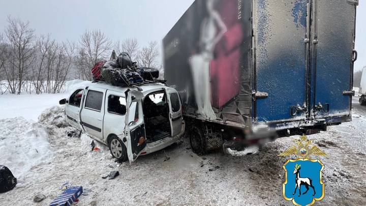 Три человека погибли в аварии с Газелью на трассе М-5 под Тольятти