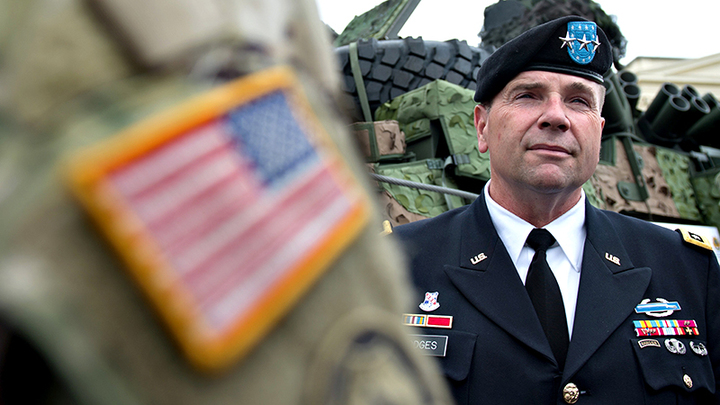 Осталось мало времени. Американский генерал объявил войну России и Китаю