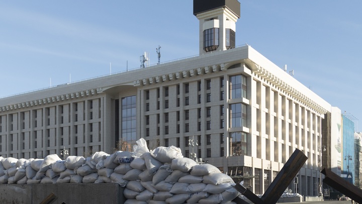 В Киеве допустили конфискацию мобильного оператора, которым владел Фридман