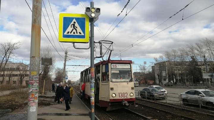 В Челябинске на неделю закроют движение трамваев в одном из районов