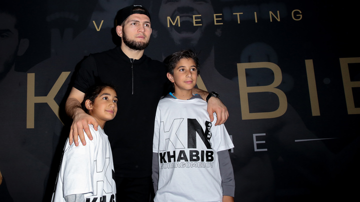 Мы напугали его: Американский Эль Кукуй назвал Хабиба трусом и требует отобрать у него чемпионский титул